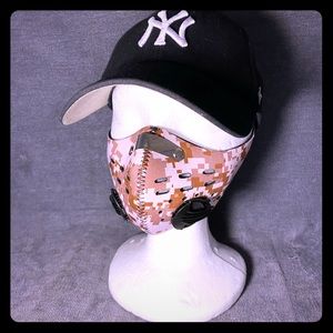 Facemask with removable filter Camouflage neoprene